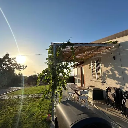 Sunset House 펜션 체팔루